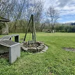 Schickes-ferienhaus-direkt-am-waldrand Σπίτι διακοπών