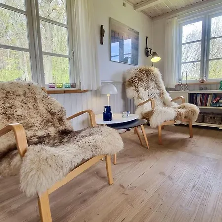 Σπίτι διακοπών Schickes-ferienhaus-direkt-am-waldrand *