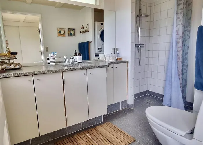 Schickes Direkt Am Waldrand